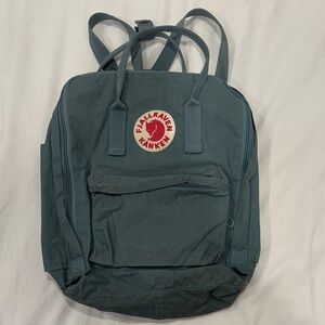 Fjallraven Kånken Teal Backpack